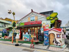 -松月洞童话村