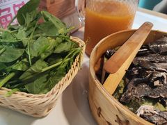 -黑鸡小馆(金源店)