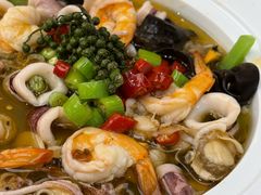 -品海楼·大连海胆锅贴馆(东港店)