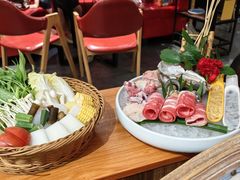 -樾餐厅泰式海鲜火锅(民歌湖店)