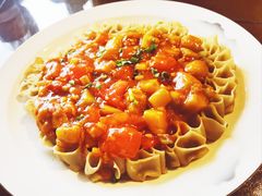 -东口码头·烧鸽子·鱼头泡饼·地方菜(金鹰悦城店)
