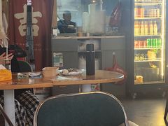 -辣叨叨·江西小炒锅气米粉(南京西路店)