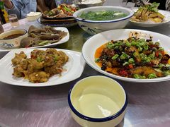 -洪霞餐馆