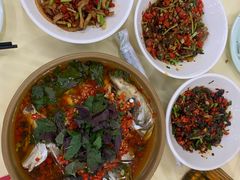 紫苏鱼头-笨罗卜浏阳菜馆(龙华鹏润达店)