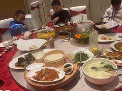 -泓历皇朝酒店(东亭店)