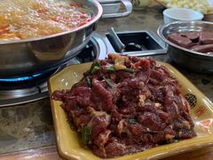-黄利砖万峰林布依特色酸笋牛肉馆