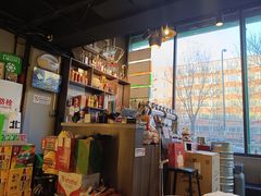 -京狮炙燥·精酿烧烤(首经贸店)