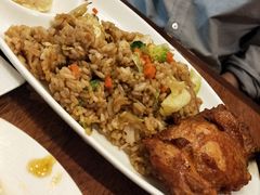 -玛格萝妮比萨屋(四平店)