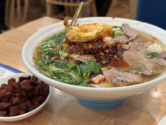 -贵凤凰贵州米粉(五道口店)