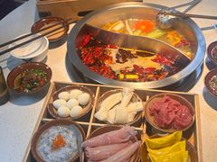 -芈重山老火锅(广州首店)