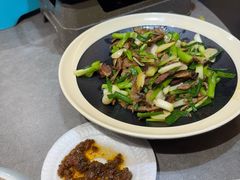 -桥边小楼·手工云南菜·古城观景小楼