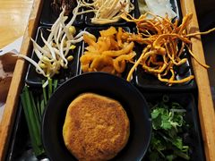 -勺子米线·云南传统小吃市集(四方街店)