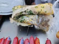 -正宗杂粮煎饼香软鸡蛋饼