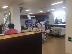 -上海永达奥诚奥迪4S店(申江路店)