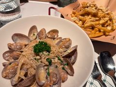 -静香HOUSE·全时段融合餐厅(七星欢乐颂店)