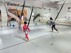-Jumphai室内蹦极运动