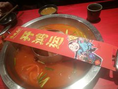 -谭鸭血老火锅(万象九宜城店)