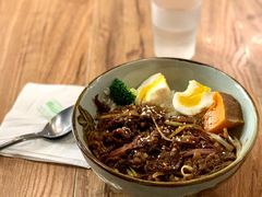 -玛格萝妮(汇智国际商业中心店)