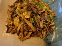 -潮界(LU·ONE凯德晶萃广场店)