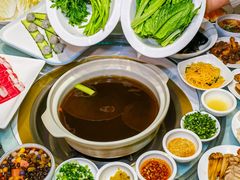 -天宜隆蘑菇宴火锅(石景山旗舰店)
