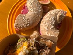 -Catch Bagel(芳草地店)