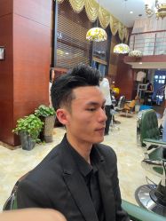-尼特斯男士发型馆