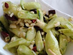 黄拍瓜-雅逸居海鲜小厨