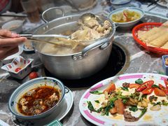 -禄婶鸡煲·打边炉