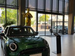 -上海普陀宝诚MINI4S店(红柳路店)