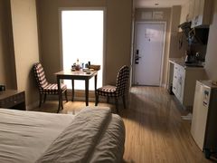 -上寓酒店公寓(原皇室堡酒店公寓)