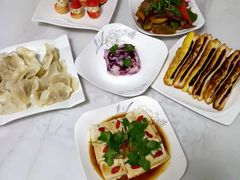 -乐禧母婴全自营月嫂(宝山店)