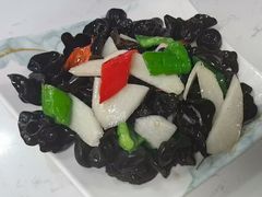 -马旭土鸡焖花卷·真域顺西域美食(天马大道店)