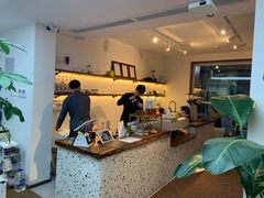 -Line 咖啡(石厦花园店)