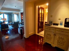 -广州富力丽思卡尔顿酒店