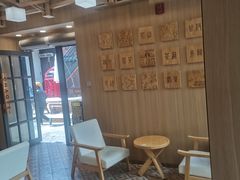 -霸王茶姬(南强街店)