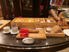 -怡聚轩全日制自助餐厅(大中华喜来登酒店)