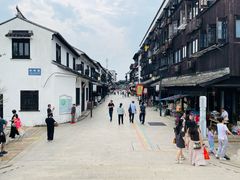 -张家港凤凰山景区恬庄古街