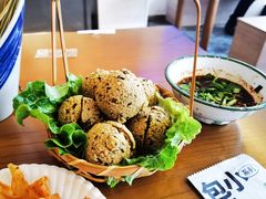 -包整·丝娃娃(一览甲秀楼风景店)