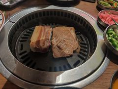 -香猪坊韩国烤肉专属门店(魏公村店)