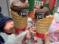 助威号角华夫筒-DQ·蛋糕·冰淇淋(大宁国际商业广场店)