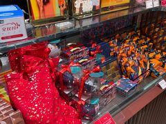 -VENCHI 闻绮(北京国贸商城店)