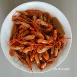 从不喧宾夺主，但又最具点缀效果，不接受反驳。
