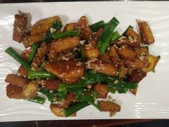 -午月海鲜烧烤酒店(不老街店)