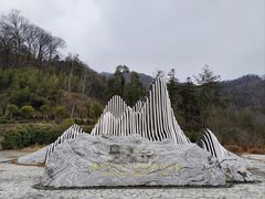 -大别山南武当滑雪场