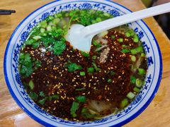 兰州拉面（细）-嘻小北·兰州清汤牛肉面(太平洋森活天地店)