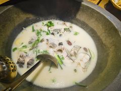 -咕嘟草帽鱼·牛奶一样的鲜鱼汤(天鹅湖万达广场店)