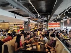 -大头虾越式风味餐厅(光明广场店)