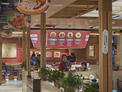 -老牌坊云南鱼豆花火锅(哈西万达店)