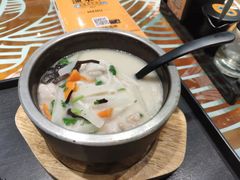 石锅孖宝-渔米丰·广府鱼汤米线(光明广场店)