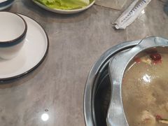 -光头药膳鸡(莱茵小镇店)